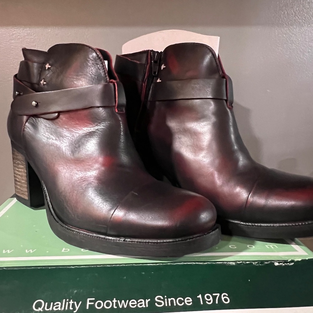 Bos. & Co Women’s  size 41 new